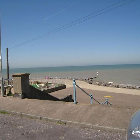 Sea-View Panorama Apartment Margate Exterior photo